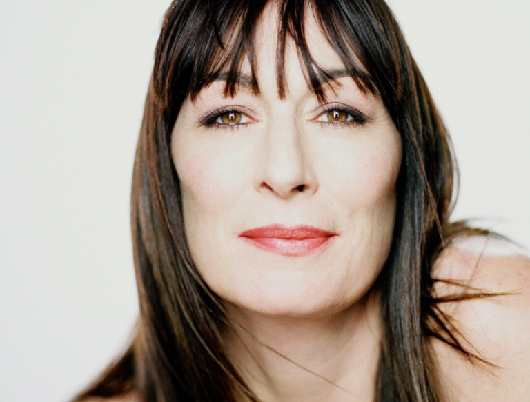 Hollywood Icon Anjelica Huston Opens Up About Beating Cancer