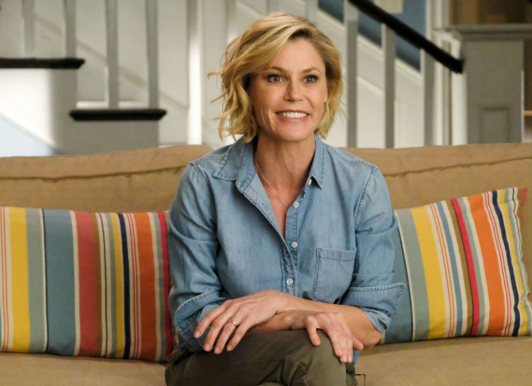 Julie Bowen Reveals She Got a Pacemaker at 29: Fans Are Stunned