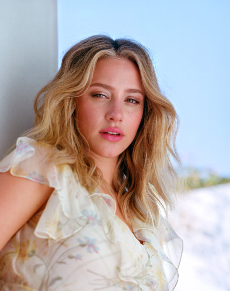 Lili Reinhart’s Health Mystery: Ongoing Symptoms & Emotional Toll