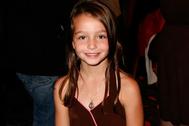 Former Child Star Sophie Nyweide Dies at 24 While Pregnant