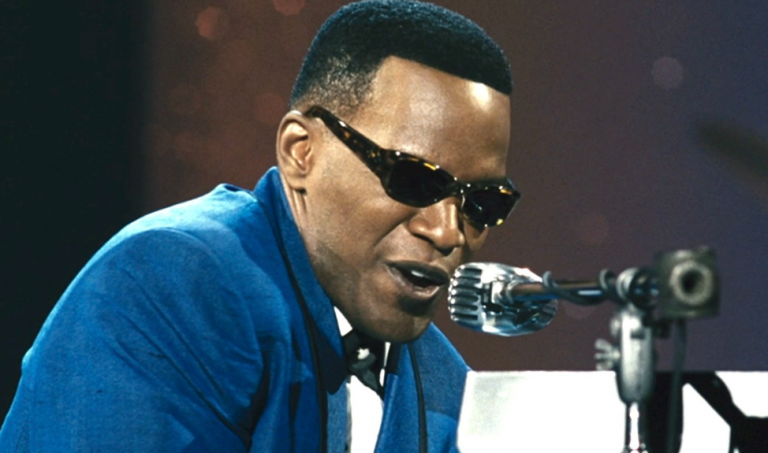 Jamie Foxx Credits His Daughters for Saving His Life in BET Awards Speech